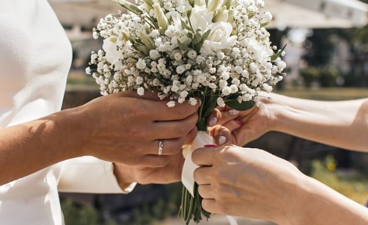 Flowers That Symbolize Family